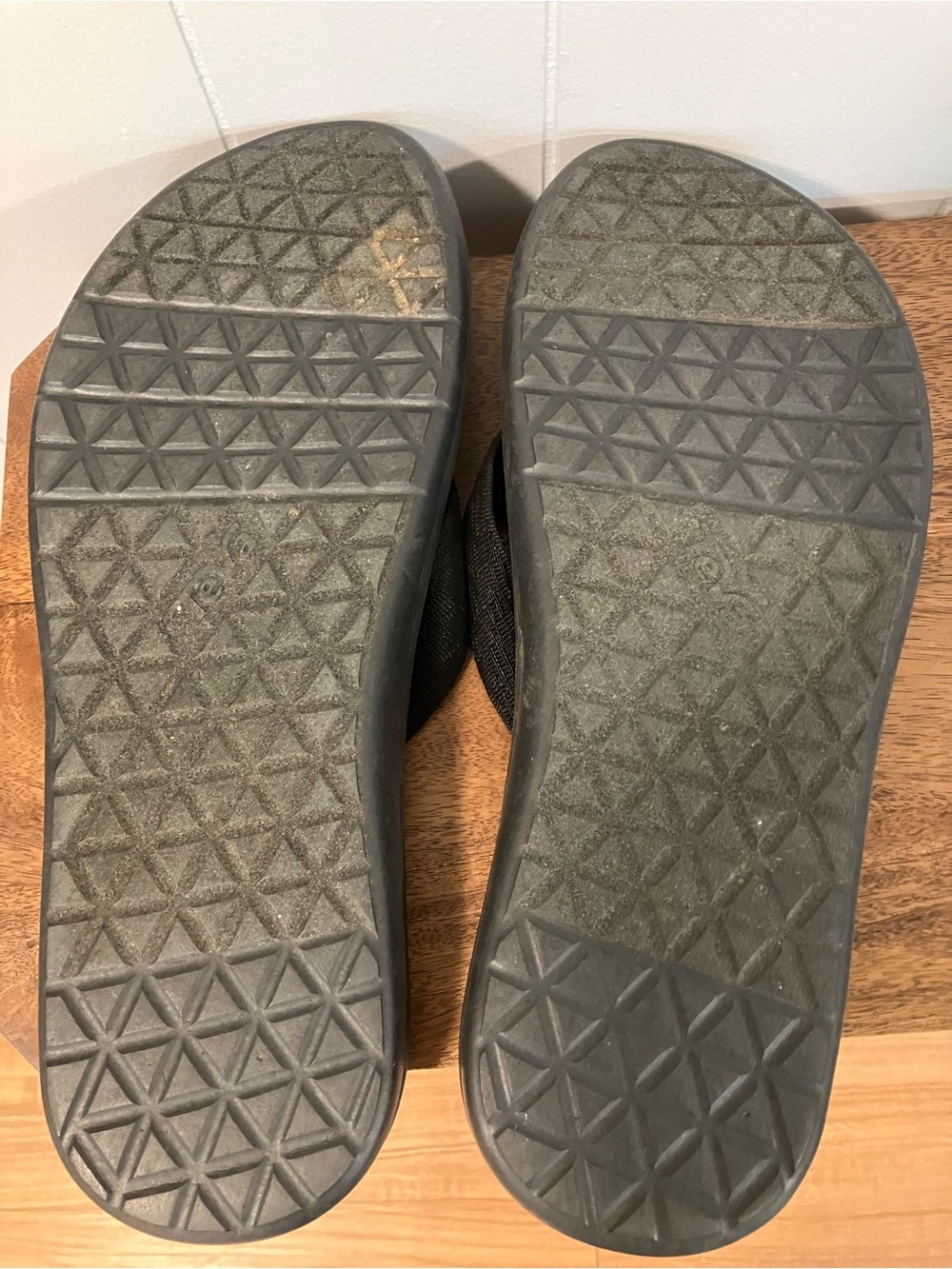 Teva Black Women's Foam Strap Flip Sandals with Orange Logo - Picture 4 of 4